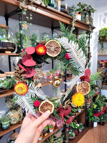 Atelier Couronne de Noël - Samedi 5 Décembre 10h-11h30 - #shop_name #artisanat #Fait_main #Fabriqué_en_france #Création_unique