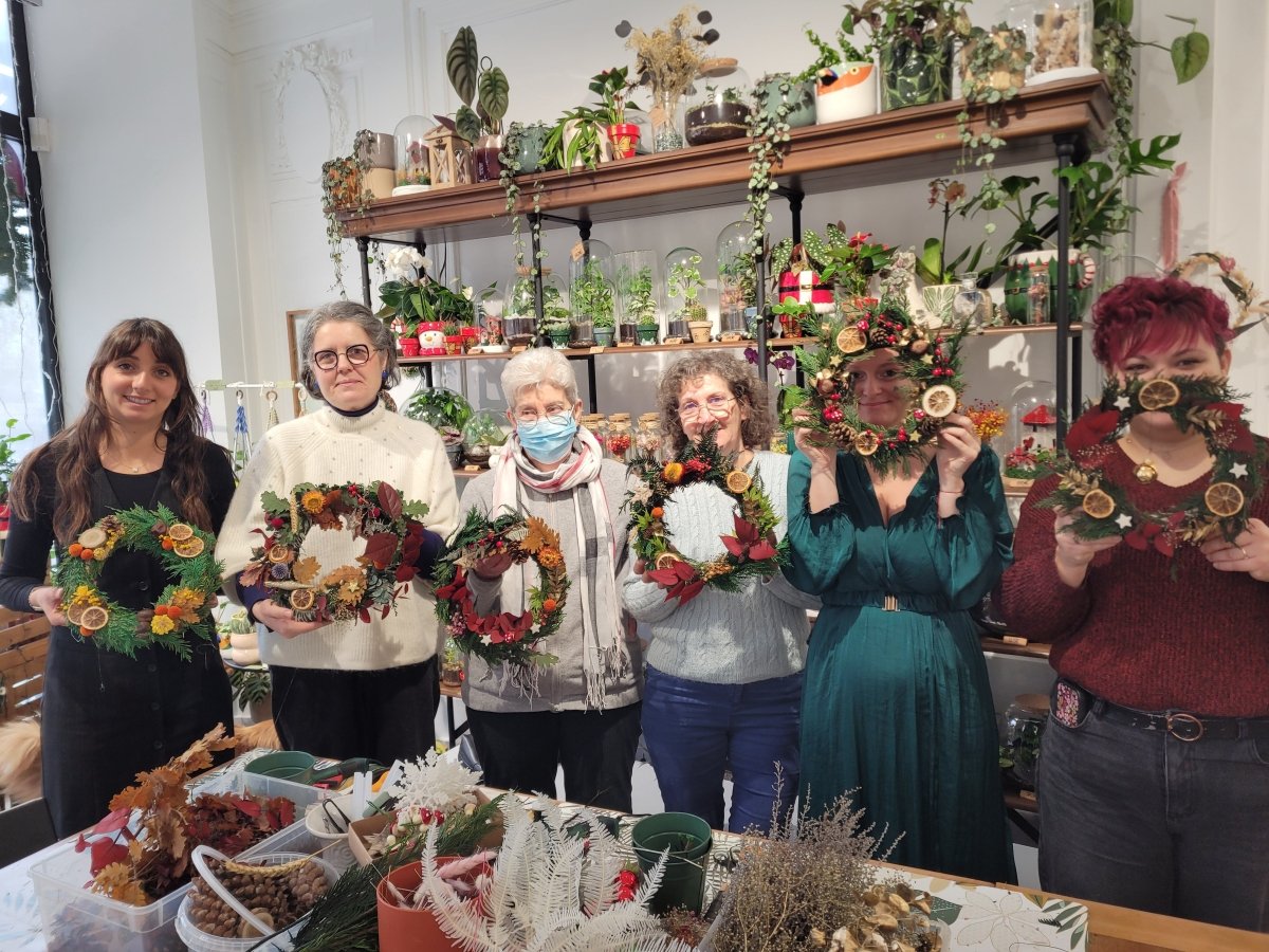 Atelier Couronne de Noël - Samedi 5 Décembre 10h-11h30 - #shop_name #artisanat #Fait_main #Fabriqué_en_france #Création_unique