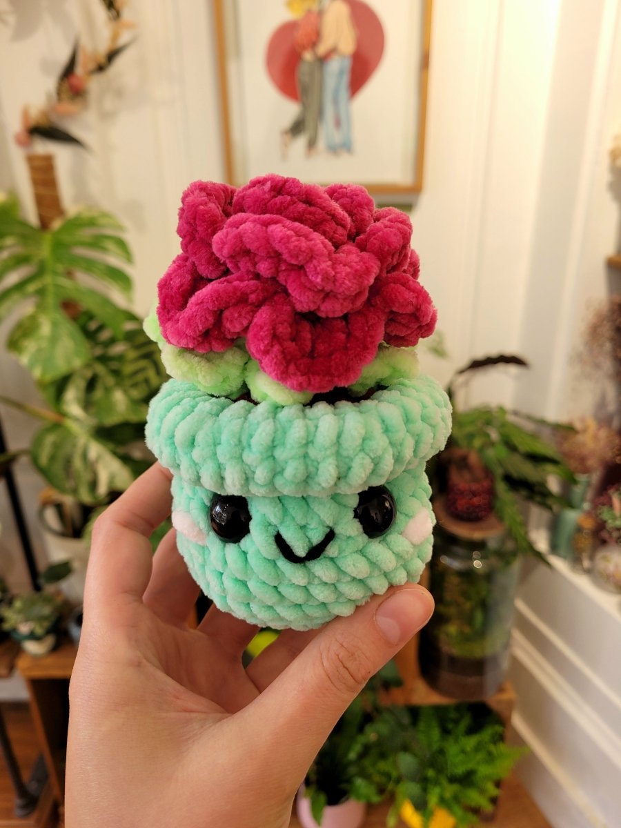 Plante en Crochet - Hell of Persephone - Rose Fuschia - shop_name artisanat Fait_main Fabriqué_en_france Création_unique